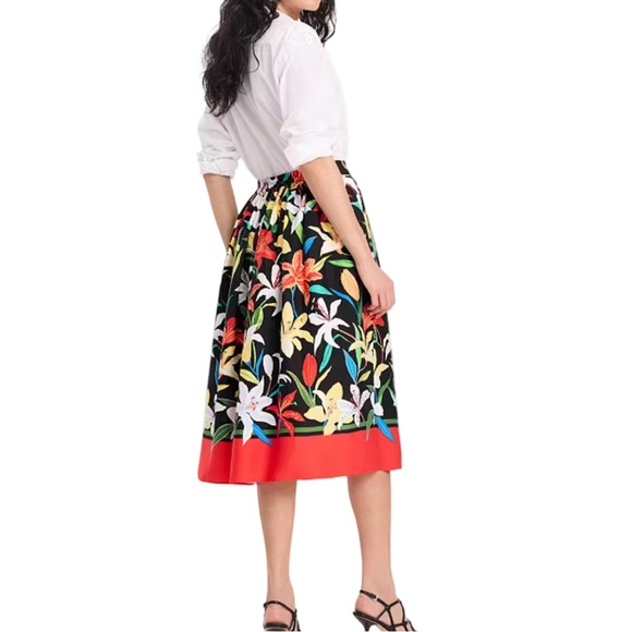 Kate Spade Summer Lilies Floral Skirt NWT Size S - Picture 3 of 9